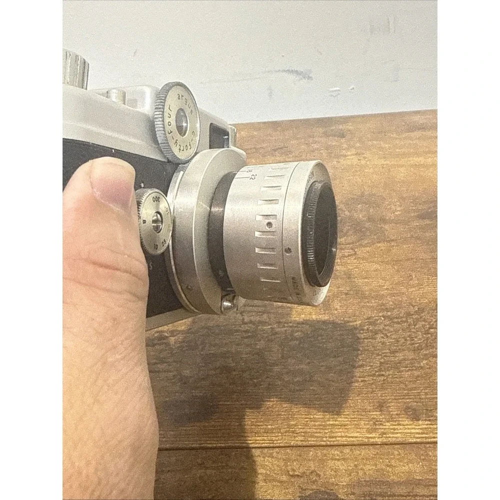 Argus C44 35mm Rangefinder Camera with 50mm F2.8 Cintagon Lens Tested